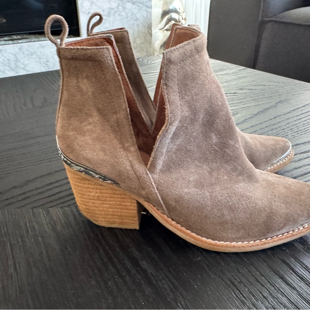 Jeffrey Campbell Brown Suede Ankle Boots with Western Flair